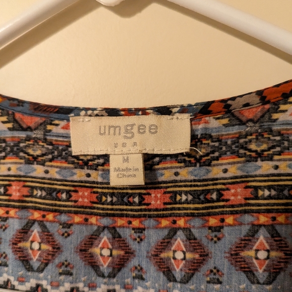 Umgee top in blue and orange - Picture 2 of 2